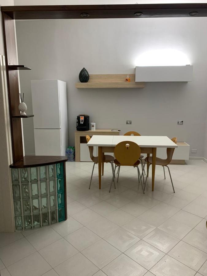 Domenica Rooms Лечче Экстерьер фото