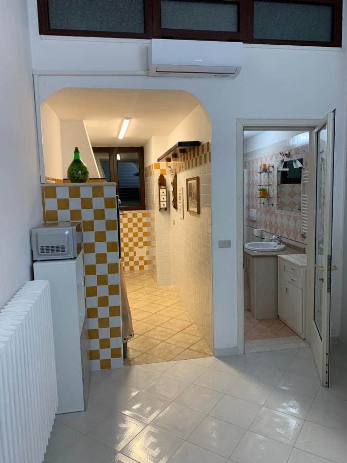 Domenica Rooms Лечче Экстерьер фото