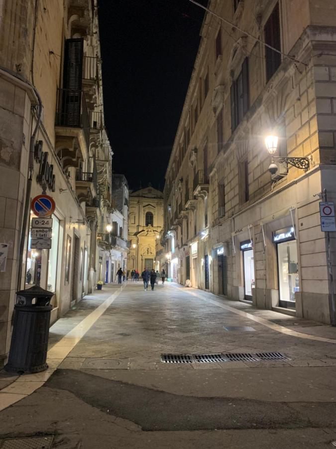 Domenica Rooms Лечче Экстерьер фото
